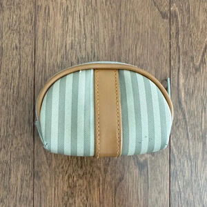 Retro Coin Change Purse